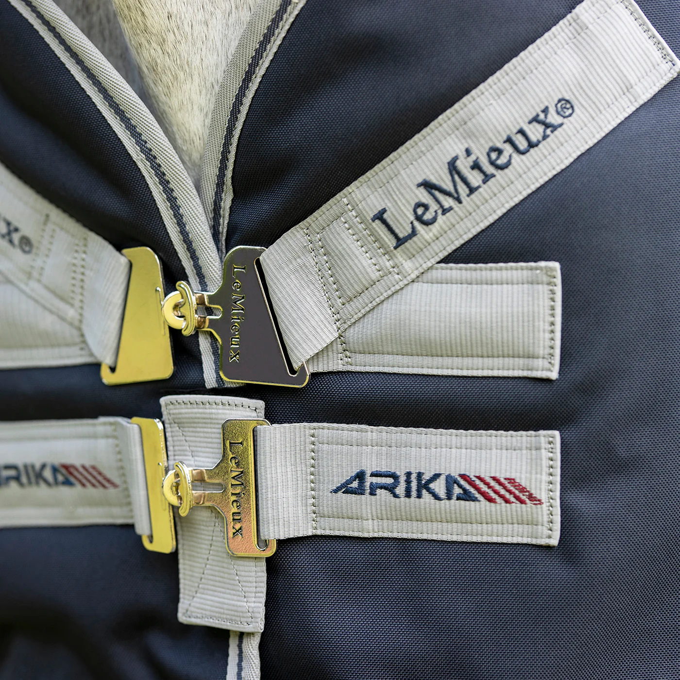 LeMieux Arika Featherweight Rainsheet 0 g - Image 7
