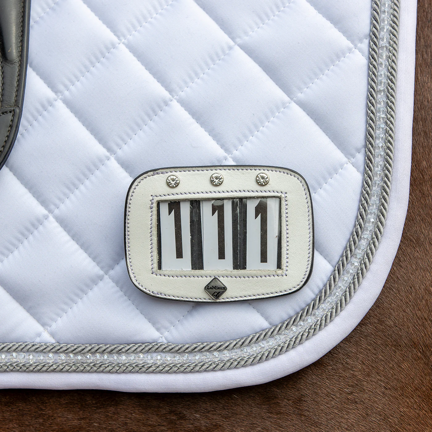 LeMieux Diamante Saddle Number Holder - Image 3