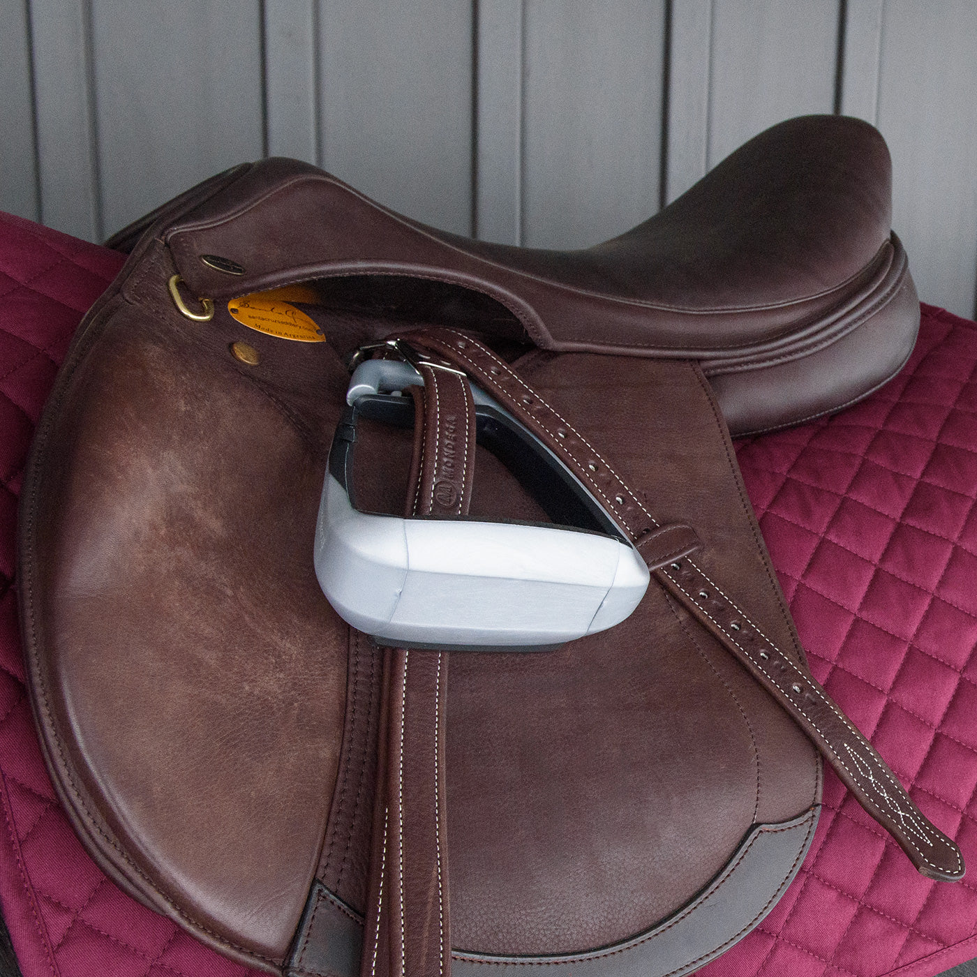 Mondega Fancy Stitch Stirrup Leathers - Image 3