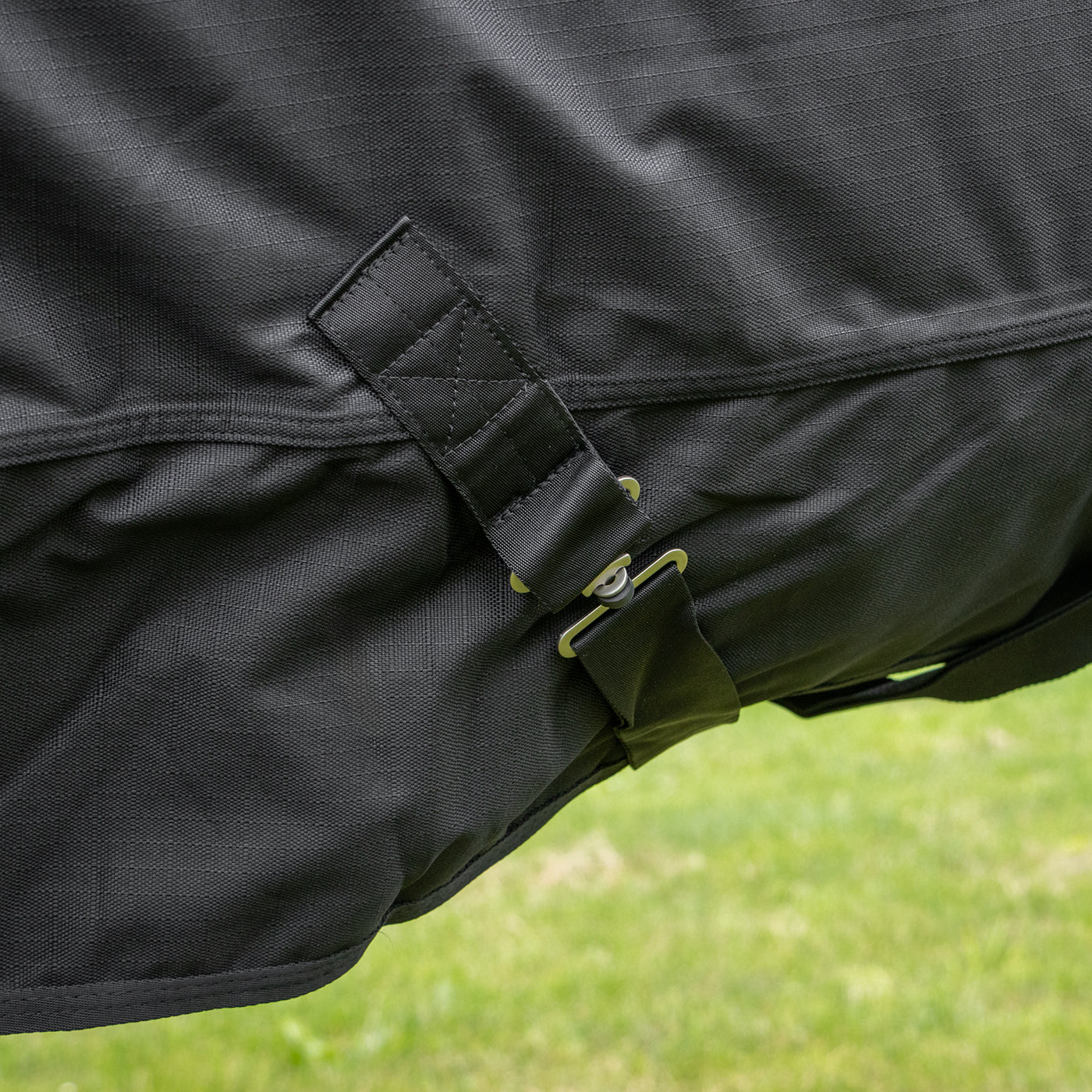 Shedrow Full Neck Rainsheet 0 g - Image 6